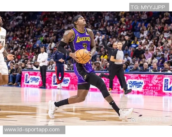 湖人计划休赛期追逐中锋目标锁定3D侧翼球员艾顿仅为短期选择